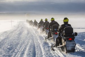tour-in-motoslitta-svezia